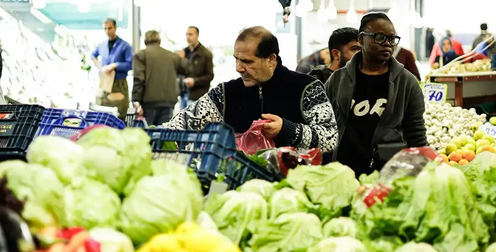 Organic farms avoid toxic inputs, improve soil health, grow clean, sustainable food that supports nature.